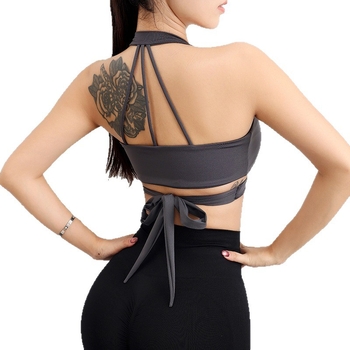 Top sport femei cu halter, cu pernă pentru bust, nylon cu uscare rapidă, decolteu în V adânc, cupă 3/4, bretele fixe; potrivit pentru alergare, fitness și yoga