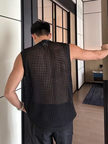 Slim-fit bezruk pleteni prsluk s prozračnim uzorkom, poliester tkanina, ljetna odjeća za tinejdžere