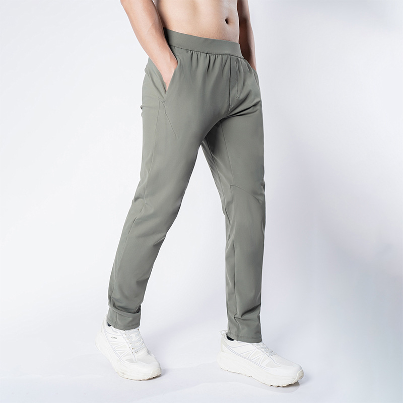 Lucen muške hlače s ravnim krojem, cropped dužina, velveteen materijal, elastični poliester, srednji pojas, svakodnevno nošenje kroz sve sezone