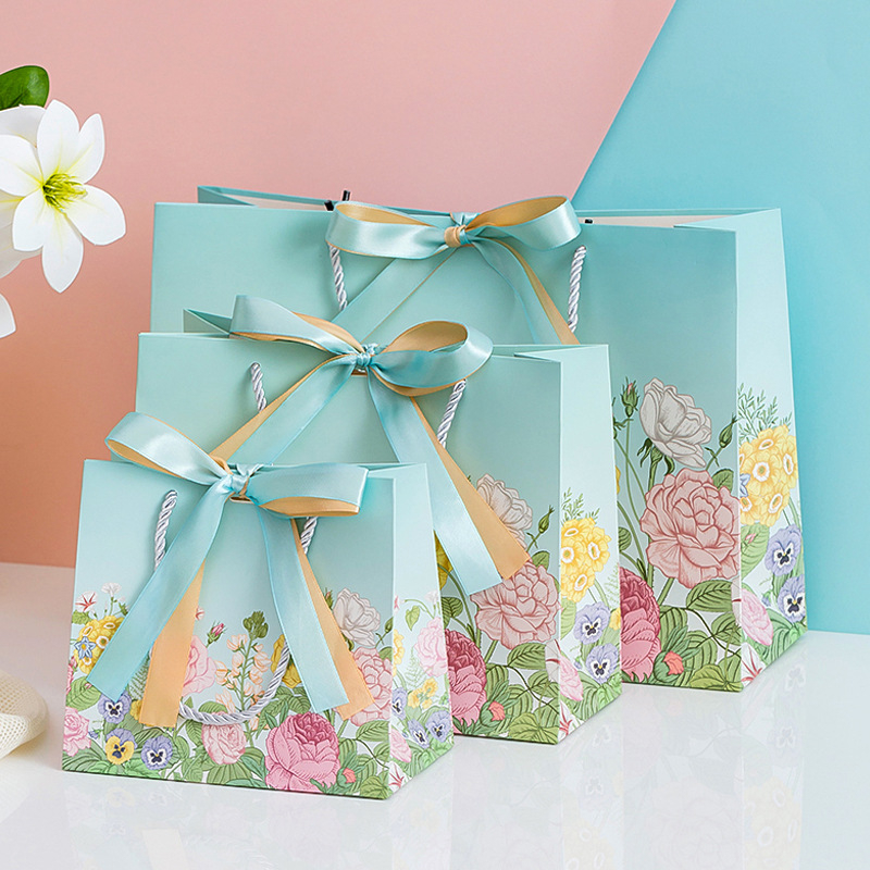 Darčeková taška s motívom ruží, vintage štýl (farebná tlač; tlač loga; pripravená na cezhraničný export)