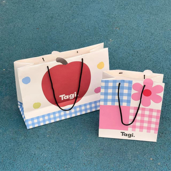 Tagi Taška na rameno s Apple cartoon graffiti tlačou, 250 g vysoko kvalitný film, Pôvod Guangzhou