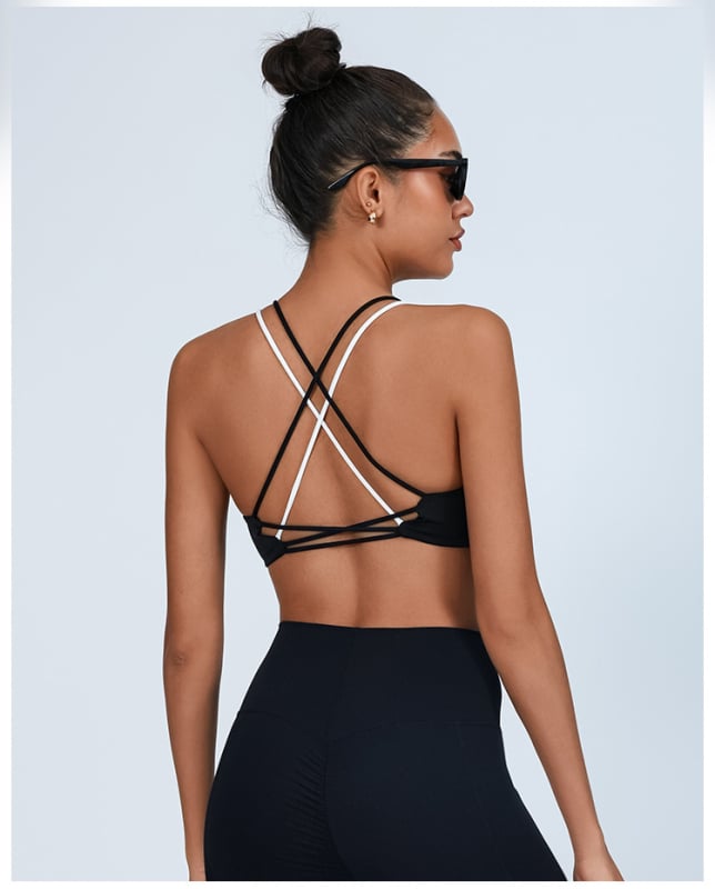 Ženski joga top s umetnim jastučićima za prsa, uski kroj, duljina do prsa, visoka elastičnost, brzo suši, odvodi vlagu, materijal nylon-spandex