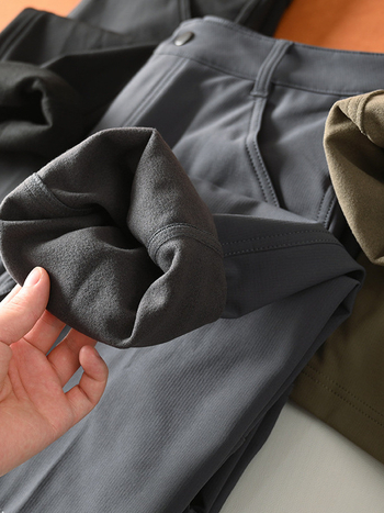 Muške softshell hlače s fleece podstavom, ravni kroj, srednji struk, kopčanje
