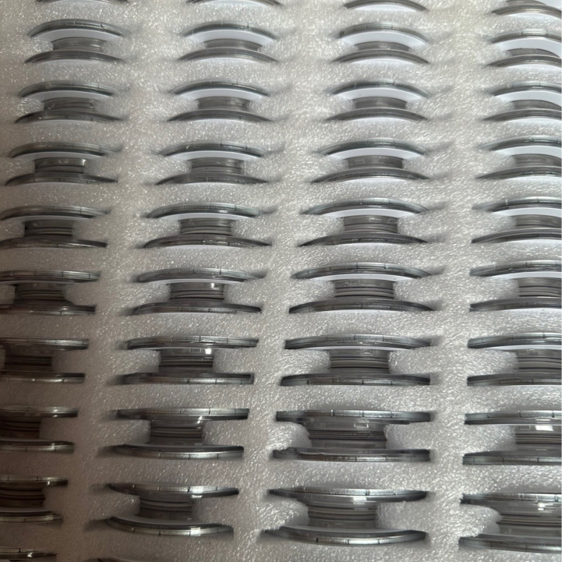 Stolna podrška – konstrukcija od legura, opći stil.