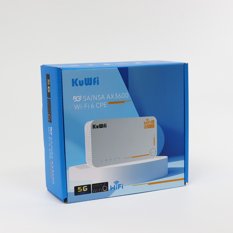 Cutie de ambalaj personalizată cu logo, carton ondulat 300gsm, ștanțare la cald, imprimare UV și embosare