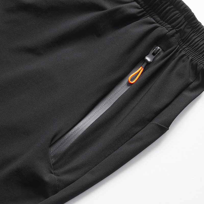 Muške Capri sportske hlače, Capri kroja, srednji pojas s remenom, zatvaranje šnonom, brzo sušeći stretch nylon-mješavina