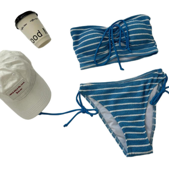 Upravljeni bikini set s bandeau vrhom i halterom, podijeljeni dizajn, ženska plaža odjeća, trodijelni komplet