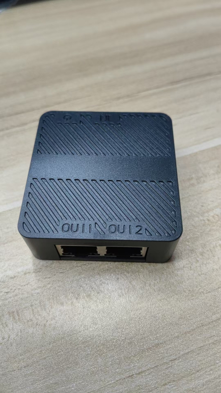 Gigabitni RJ45 Ethernet splitter 1:2 s upravljanjem napajanjem i podrškom za Windows 7