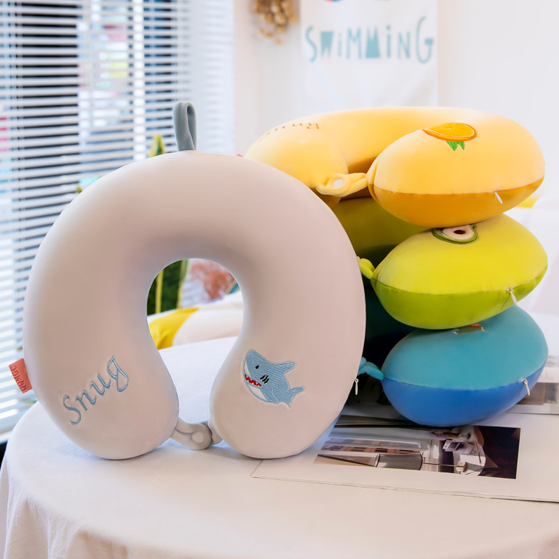 Crtani U-oblik jastuk za vrat za ured i putovanja s maskom za oči, punjenje memory foam, navlaka od kemijskih vlakana (Punjenje: memory foam; Navlaka: kemijska vlakna; Stil: crtani; Oblik: U-oblik; Pogodno za odrasle)
