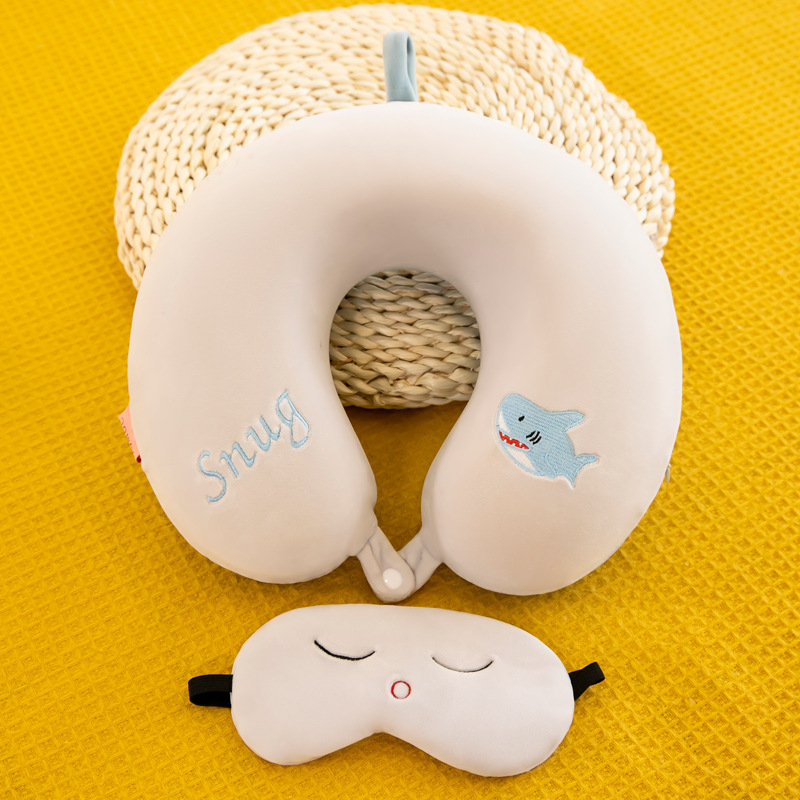 Crtani U-oblik jastuk za vrat za ured i putovanja s maskom za oči, punjenje memory foam, navlaka od kemijskih vlakana (Punjenje: memory foam; Navlaka: kemijska vlakna; Stil: crtani; Oblik: U-oblik; Pogodno za odrasle)