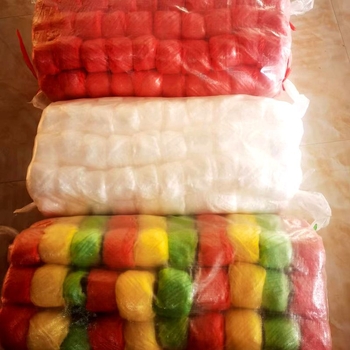 Sfoară de ambalaj din nailon – aproximativ 60 m lungime, lățime 5 mm, fibră de nailon, rezistență la rupere 13–22 kg