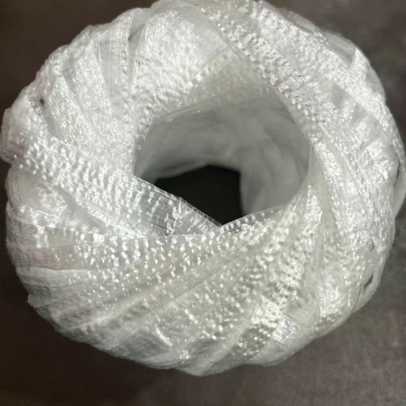 Sfoară de ambalaj din nailon – aproximativ 60 m lungime, lățime 5 mm, fibră de nailon, rezistență la rupere 13–22 kg