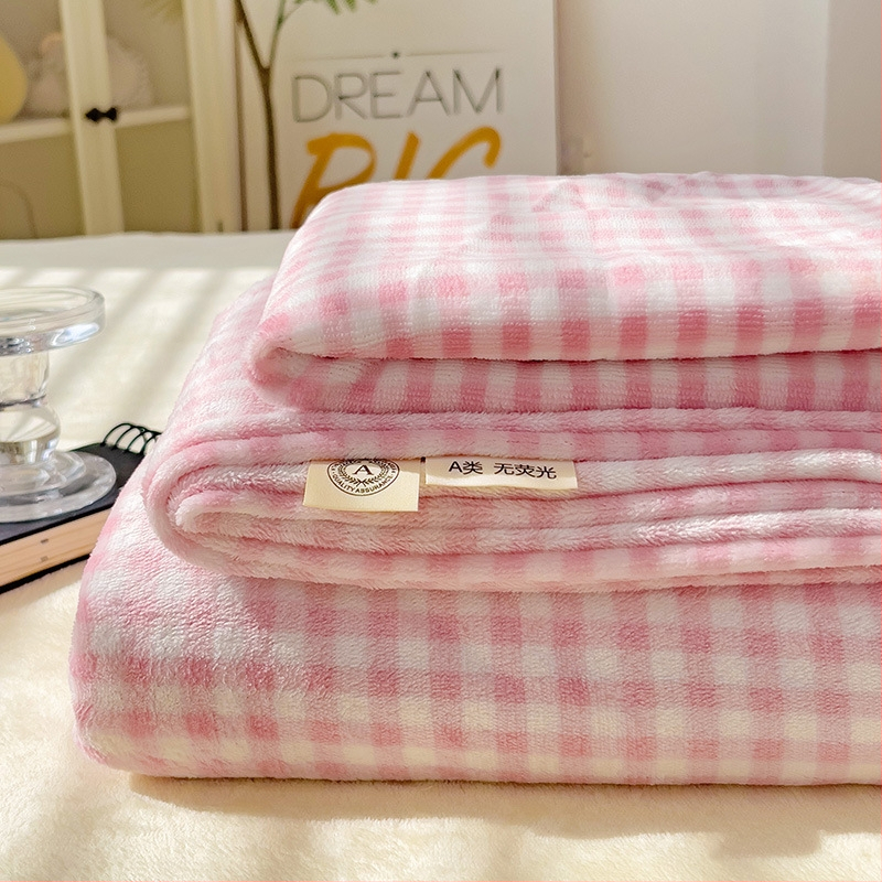 3-dielna zimná súprava posteľnej bielizne z mliečneho velúru so pruhovým vzorom, hmotnosť 500–799 g, reaktívna tlač a farbenie, moderný minimalistický štýl