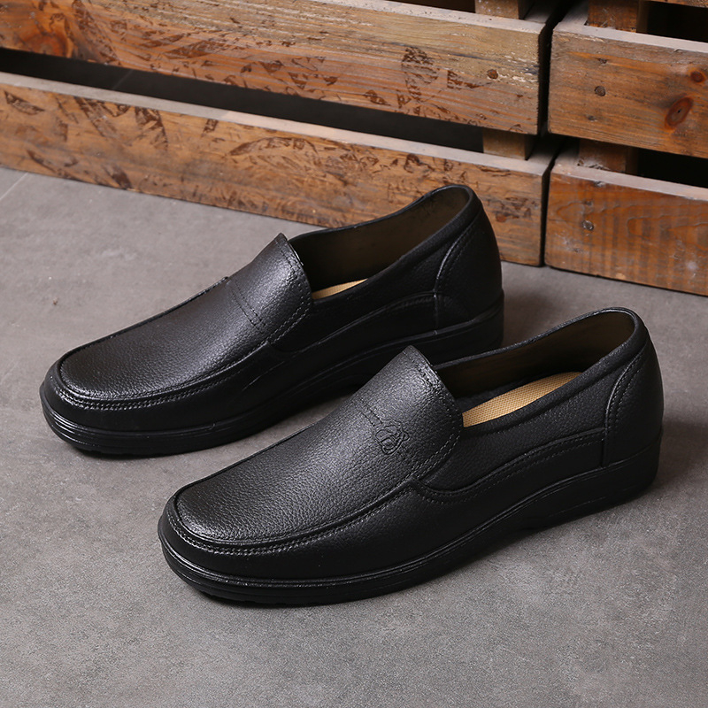 Unisex kišne čizme – plastični gornji dio, PU ulošak, vodootporne, protuklizne, niski potpetica 1–3 cm