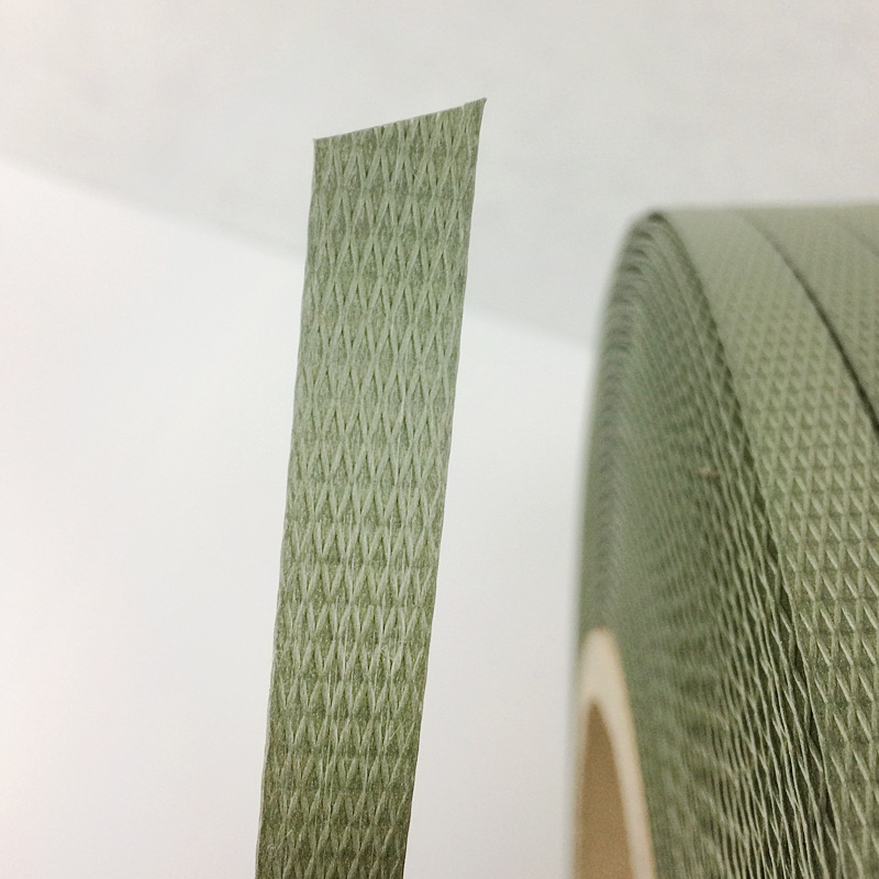 Bandă de ambalare PP pentru mașini de ambalat manuale/semiautomate — grosime 0,9 mm, rezistență la tracțiune 40, diametru exterior al rolei 40, diametru interior 20