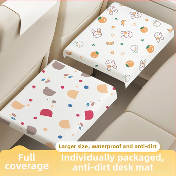 Egyszer használatos ülésvédő és asztali alátét nemszőtt anyagból, csúszásmentes, utazáshoz.