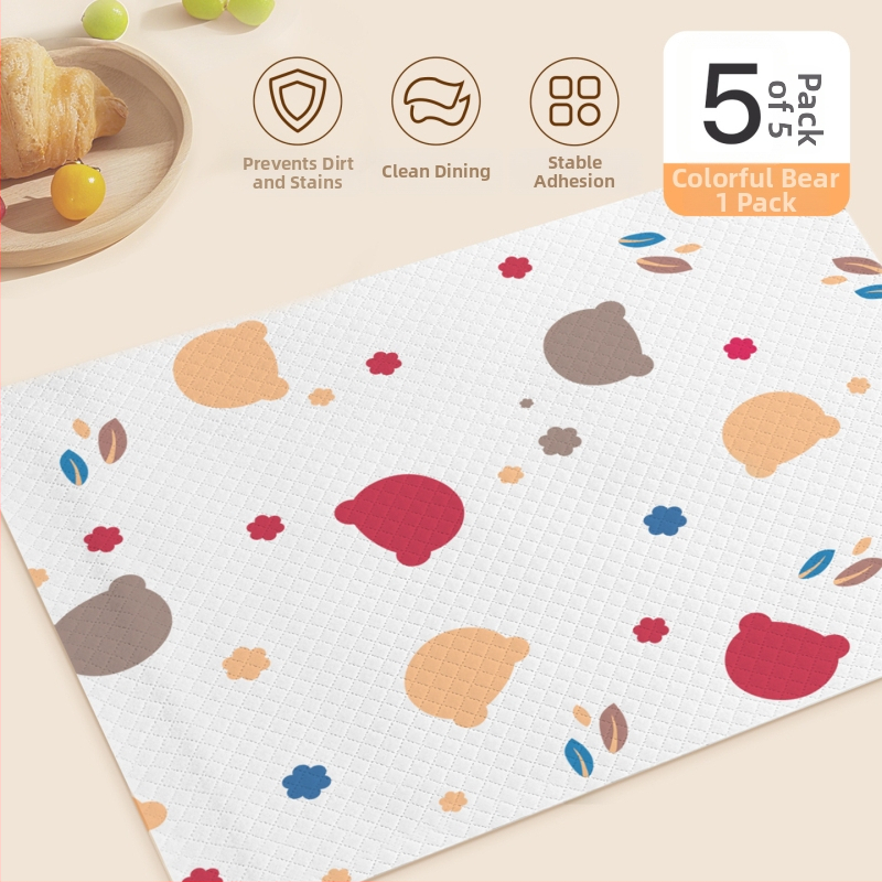 Egyszer használatos ülésvédő és asztali alátét nemszőtt anyagból, csúszásmentes, utazáshoz.