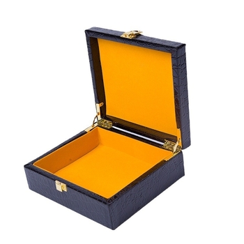 Cutie cadou pentru curea din fibreboard, ștampilă la cald argintie, interior din flanel auriu-gălbui, model PHDB0123, personalizabil