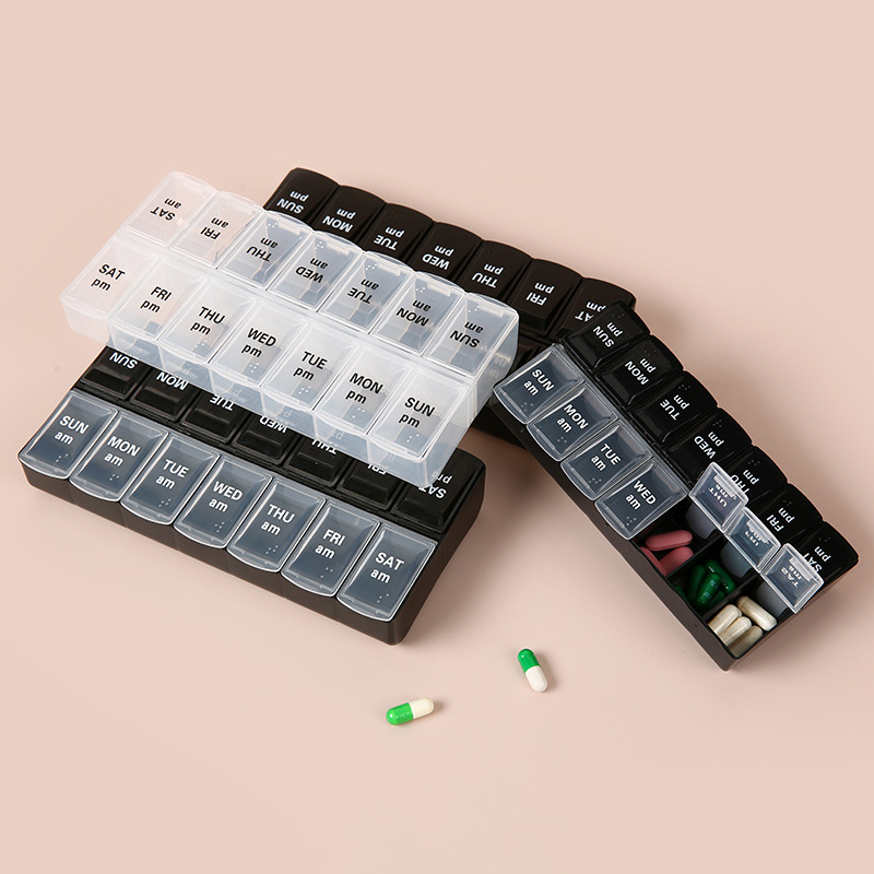 Kutija za tablete s dvostrukim redom 14 pretinaca, Braille, PP plastika, zatvorena, prenosna