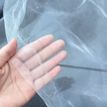 Čvrsta mreža protiv insekata za staklenik, polietilenski materijal, model 002, otvori 14–120, promjer vlakana 10–20, trajanje 3–5 godina