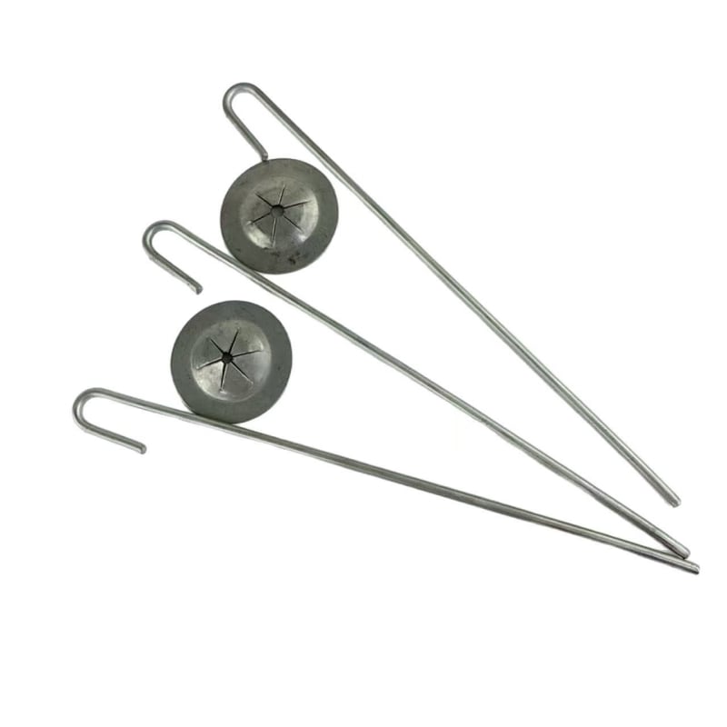 Cuier izolant tip J cu garnitură auto-blocantă pentru plasă anti-păsări la panouri solare • Material: oțel inoxidabil • Nucleu: oțel inoxidabil și aluminiu • Temperatură de lucru: 200°C • Conductivitate termică: 0.03 W/mK • Grad: A