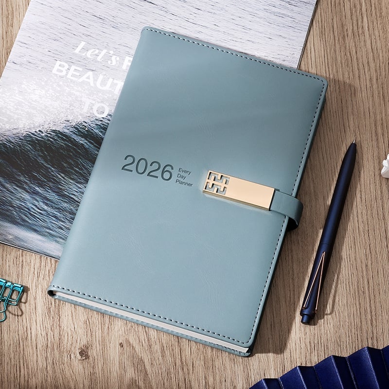 Prilagodljiva planerska bilježnica 2026 – A5 učinkovit planer s 365-dnevnim planiranjem vremena, A4 godišnji kalendar, 300–400 stranica, kućica od umjetne kože, žično povezivanje