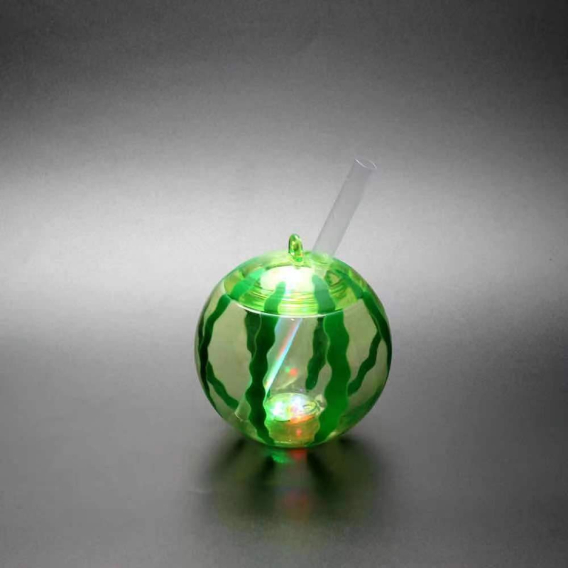 PET 400 ml boca za napitke s LED osvjetljenjem – okruglog oblika: nogomet, lubenica, baseball; s poklopcem, sitotisak logotipa, prilagodljivo