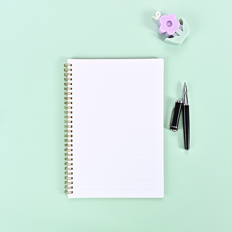 Бележник със спирално подвързване, прост и модерен стил; 60 страници, персонализируемо тегло на хартия, възможност за персонализирана обработка.