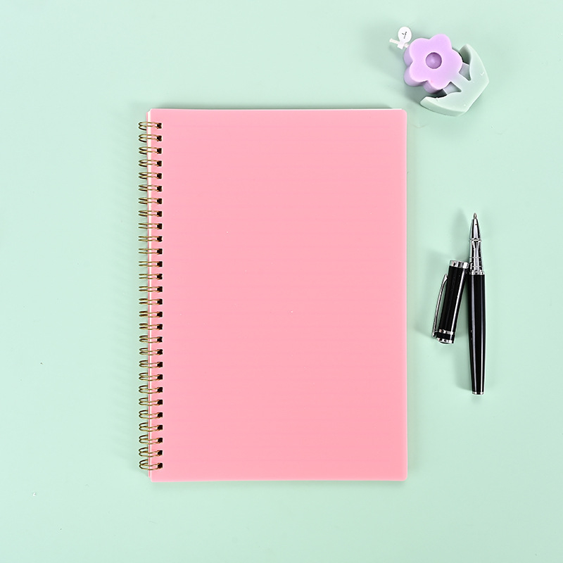 Бележник със спирално подвързване, прост и модерен стил; 60 страници, персонализируемо тегло на хартия, възможност за персонализирана обработка.