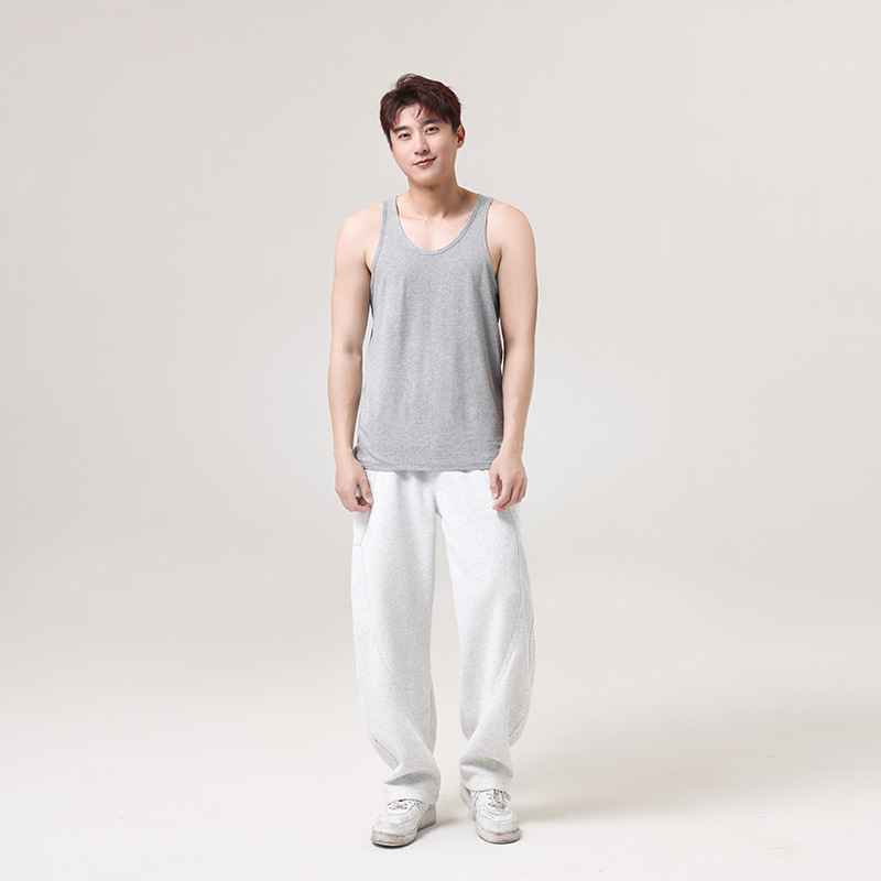 Muški tank top od 100% pamuka, lagan, prozračan, brzo suši, uski kroj