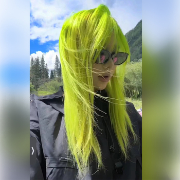 Perika u stilu zvjezdane mode s bangs, vlakno visoke temperature, univerzalna prilagodba, modifikacija oblika lica