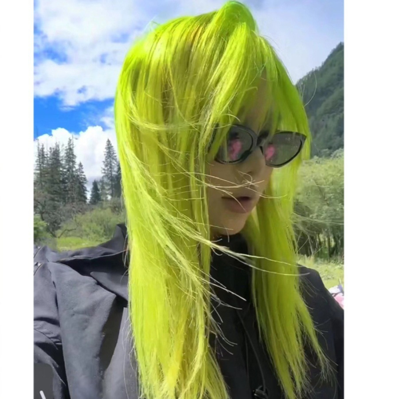 Perika u stilu zvjezdane mode s bangs, vlakno visoke temperature, univerzalna prilagodba, modifikacija oblika lica