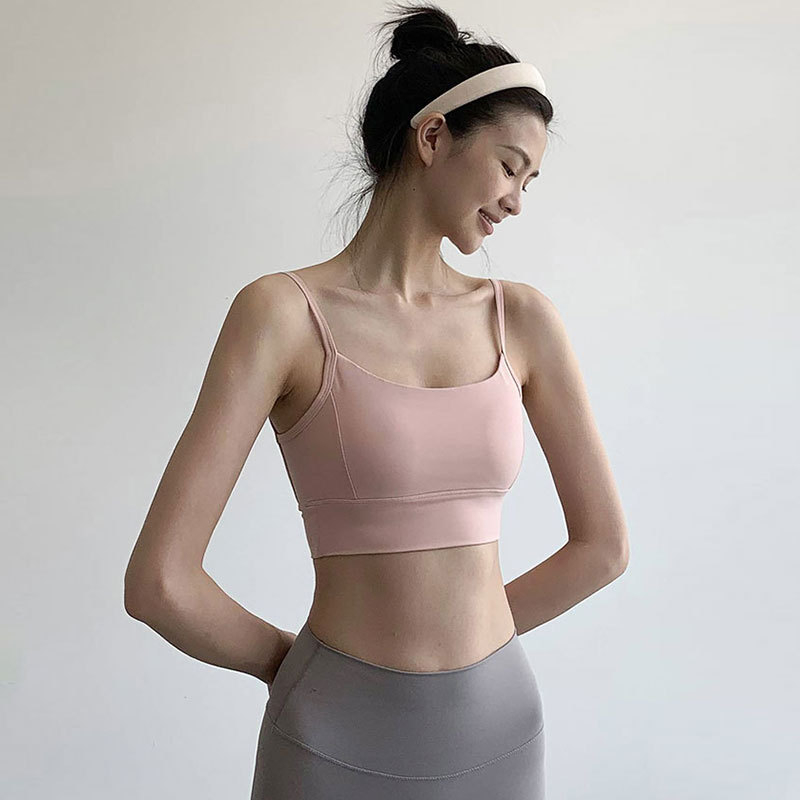 Ženski joga top za oblikovanje leđa, slim fit, kratka duljina, dvostrani materijal 220 g, 80% najlon 20% spandeks, brzo suši i prozračan