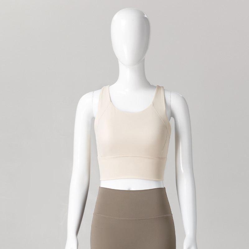 Ženski joga top s čvrstim košaricama, brzo suši, uski kroj, materijal najlon-spandeks, duljina struka