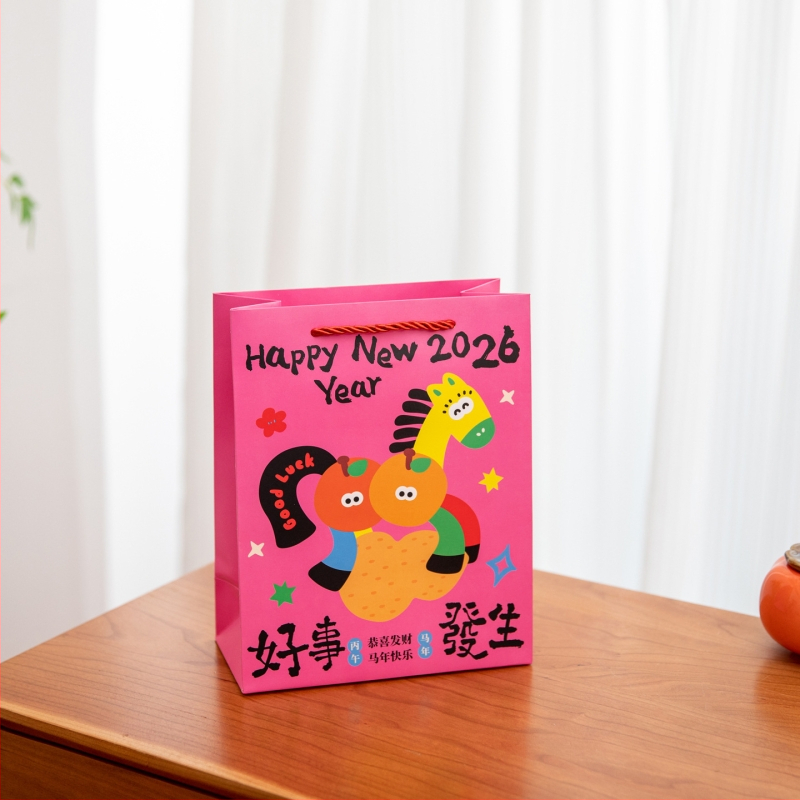 Darčeková taška s motívom koně, téma Rok koně 2026, kreslený štýl, biely kartón, pôvod: Jinhua, Zhejiang