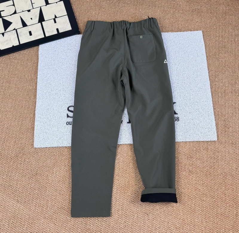 Američkog stila funkcionalne casual cargo hlače za muškarce i žene, jesensko-zimske s fleec podstavom, uski kroj, duge hlače, vodootporne