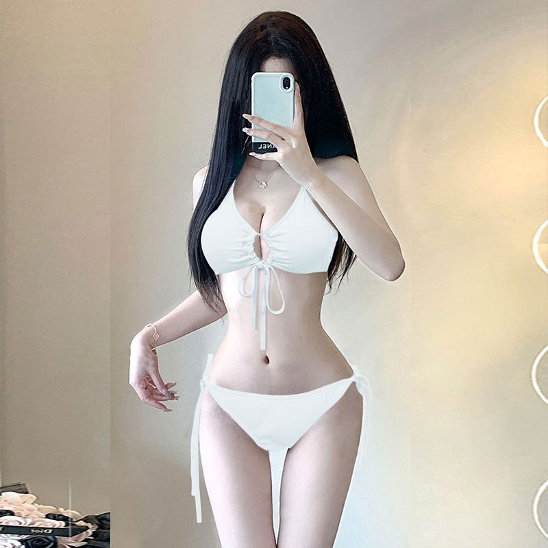 Ženski bikini set od tri komada, jedinstveni jednobojni uzorak, visoka elastičnost, s ulošcima za prsa, poliester tkanina, podstava 100% poliester
