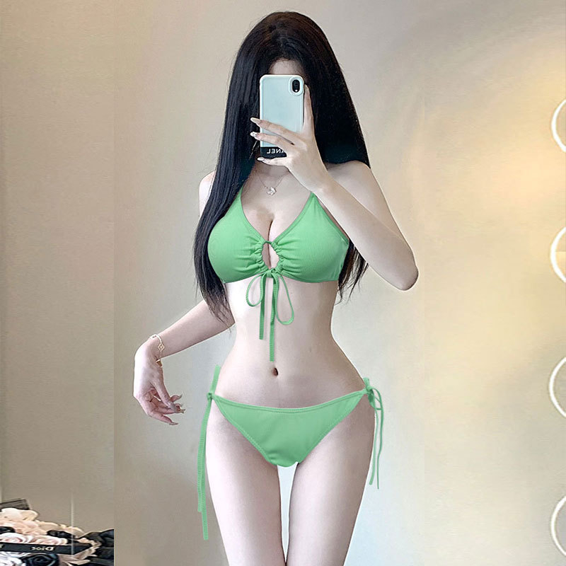 Ženski bikini set od tri komada, jedinstveni jednobojni uzorak, visoka elastičnost, s ulošcima za prsa, poliester tkanina, podstava 100% poliester