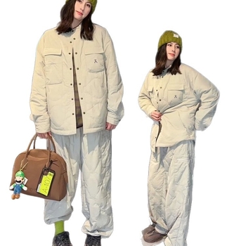 Muške dugačke casual hlače slim-fit, visokim strukom, debeli materijal, elastični, oprane i distres završnice, za putovanja