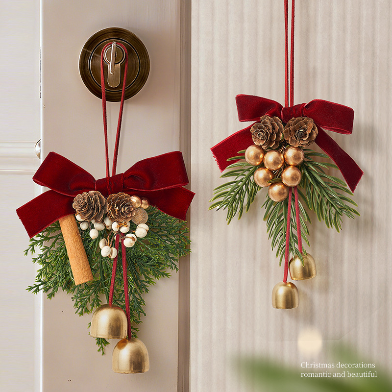 Коледен венец за врата с висящи звънчета – пластмаса и плат, марка Zhenhuan