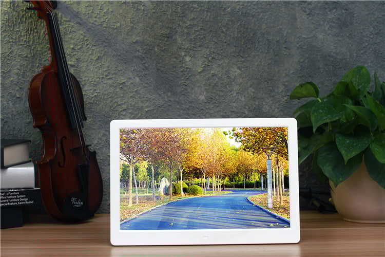 HD digitális fotókocka keret időzítővel, 1280x800 felbontás, MS/SD/TF/MMC kártyák támogatása, zene és videólejátszás, OEM logó nyomtatás