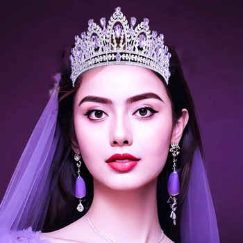 Ženska krunica od legure s ametistnim kristalima i dijamantnom završnom obradom