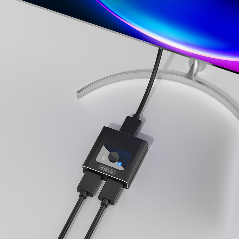 HDMI prekidač/distributer, 4Kx2160, 2 ulaza - 1 izlaz, dvosmjerni, pozlaćeni priključci, aluminijsko kućište, Plug-and-Play, model Hs-002