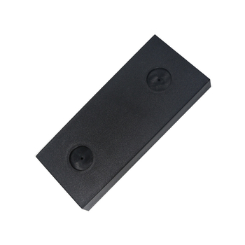 Увлажнител за пури — преносим, пластмасов, прост стил; включва овлажняващи листчета и гъбени ленти