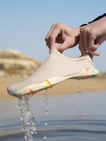 Pantofi de apă unisex pentru drumeții, plajă și activități în aer liber; partea superioară respirabilă din Lycra, talpă din cauciuc antiderapant, uscare rapidă, croială joasă.