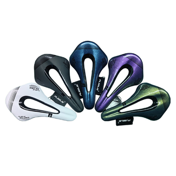 Șa de bicicletă cu arc din carbon și piele microfibră, nas scurt, design respirabil (GT418)