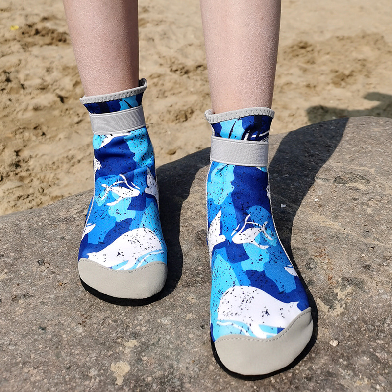 Pantofi de apă înalți pentru copii și adulți, închidere Velcro, talpă antiderapantă, partea superioară din Lycra rezistentă la tăieturi, pentru înot în mare