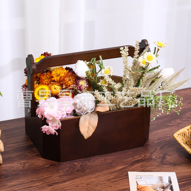 Cutie de depozitare pentru nuci din lemn natural, gravură; imprimare logo disponibilă; greutate netă 500 g