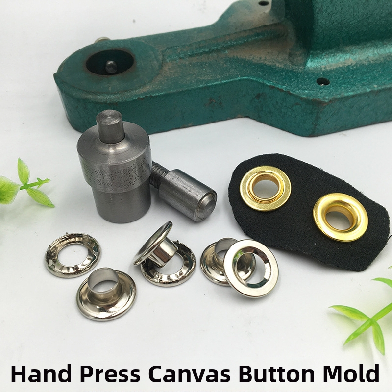 Σιδερένια αγκράφα ζώνης με μάτι - καλούπι BDRAY