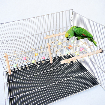 Jucărie pentru papagal cu plasă de cățărare din mărgele din lemn, sfoară de sisal și mărgele acrilice – Brand Cool pug